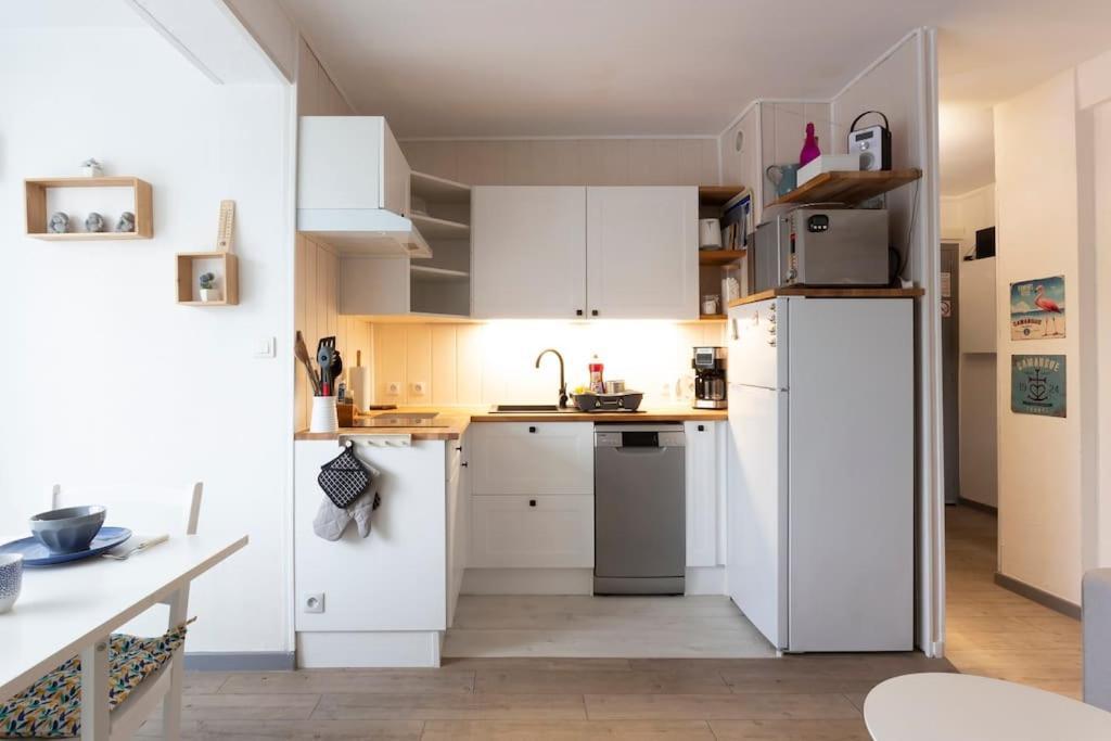 Chez Laurence - Elegant Appartement Climatise Avec Wifi Et Parking La Grande Motte Dış mekan fotoğraf