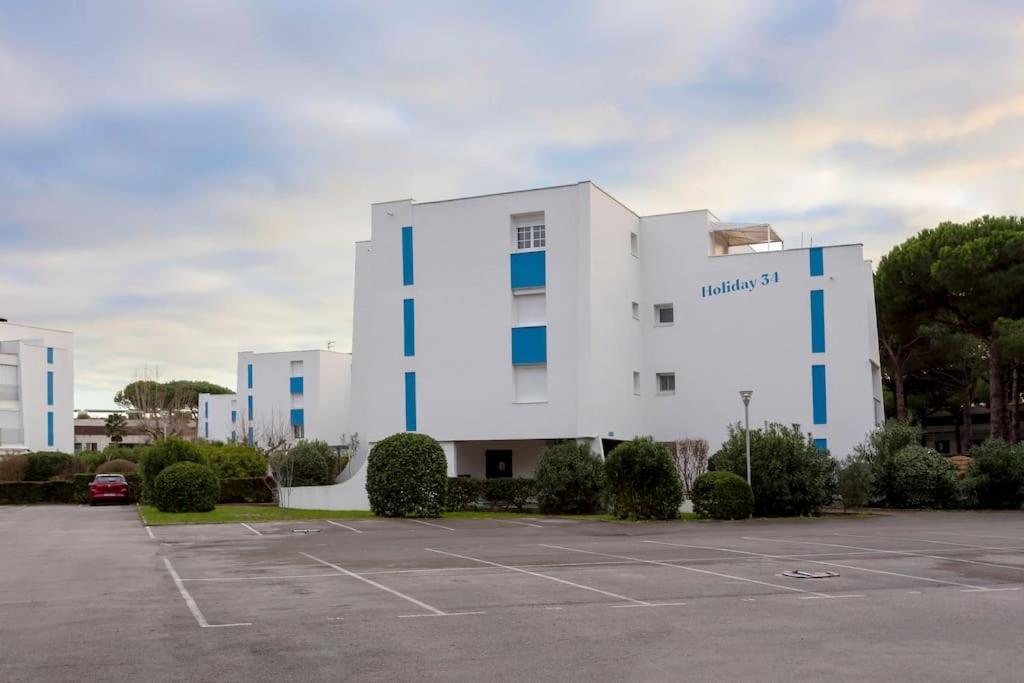 Chez Laurence - Elegant Appartement Climatise Avec Wifi Et Parking La Grande Motte Dış mekan fotoğraf